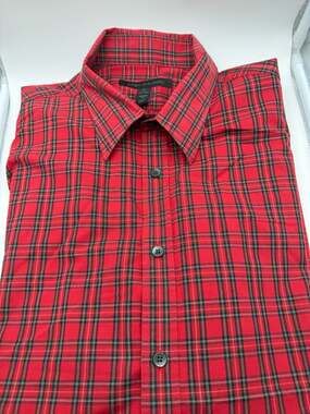 Express Design Studio Men's Modern Fit Red and Black Plaid Long Sleeve Button-Do